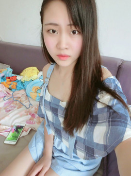 雪离儿主播照片