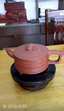 凤姐做紫砂壶自产自销主播照片