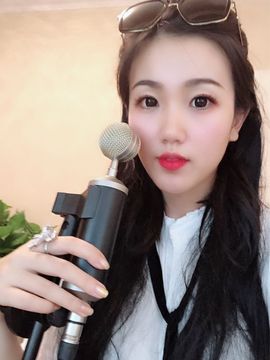 熊猫唱歌给你听🎤主播照片