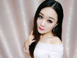专属子琪86姐主播照片