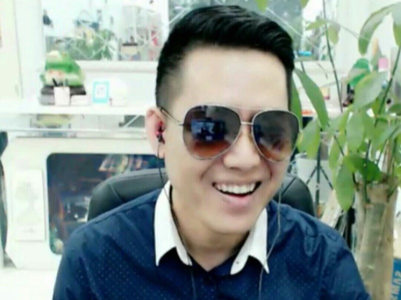 过敏源努力升级中的主播海报
