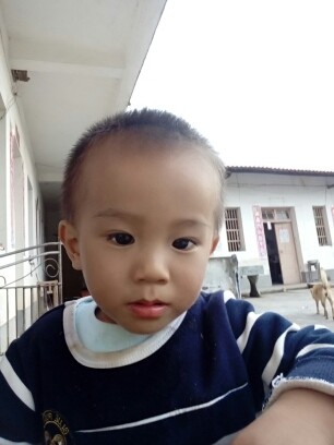 继战天魔的主播照片