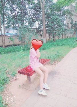 给大哥点点关注~☜主播照片