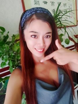 蔻蔻🎵爱听歌主播照片