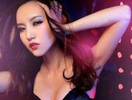故乡111主播照片