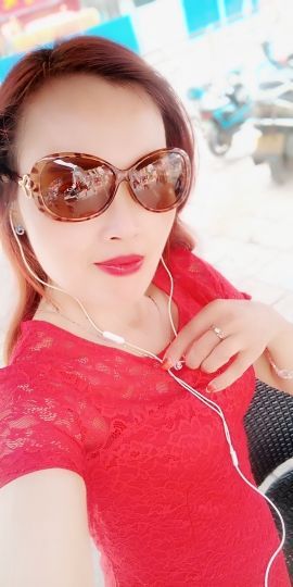 国珍万人迷女神兰兰主播照片