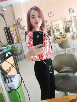 国珍万人迷女神兰兰主播照片