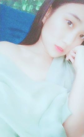 🙈`黄小言.主播照片