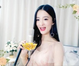 右手还是那个右手！！主播照片