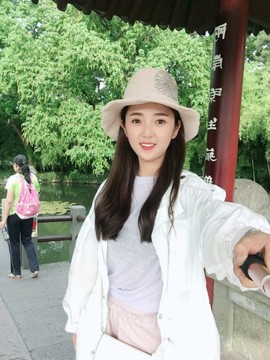 昵称违规，请重新修改主播照片
