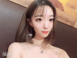 💋就亲贰口💋主播照片