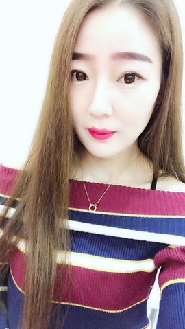 亲爱的大美‘主播照片