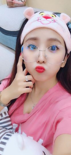 魅丽晴儿主播照片