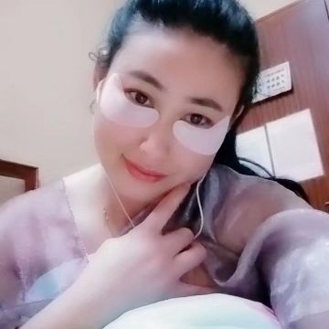 媛媛😋的主播照片
