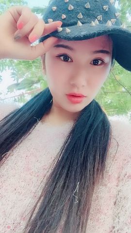 洛小可💎暂休主播照片