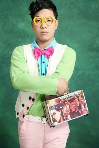 LOVE.陪伴主播照片