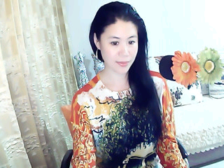 东北一虎守护南风的主播照片
