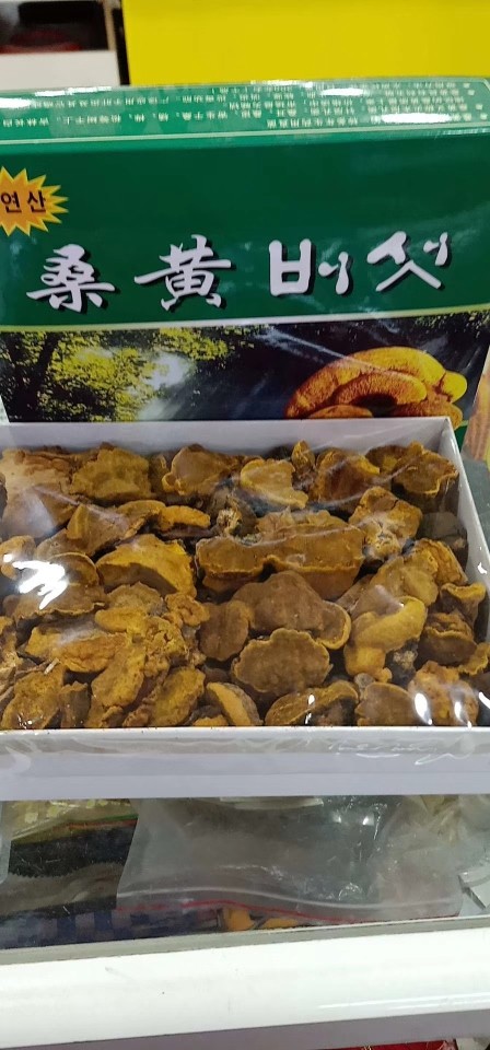俏不爭(zhēng)春，今晚休息的主播照片