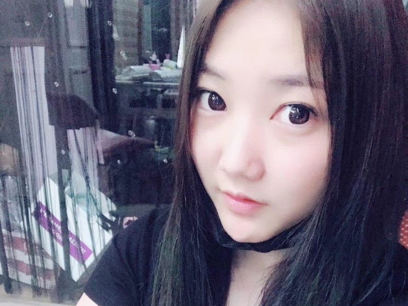 金牌代理虎牙妹敏儿的主播海报