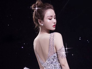 就为来听歌的主播照片
