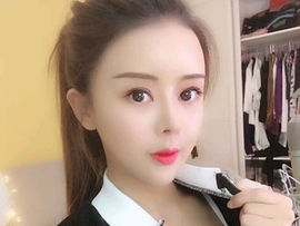 何年月得长所望主播照片