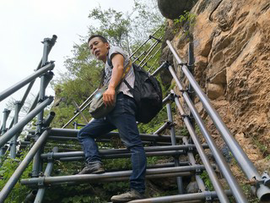华东公路主播照片
