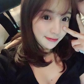 莹莹miss869主播照片