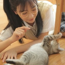 莹莹miss869主播照片