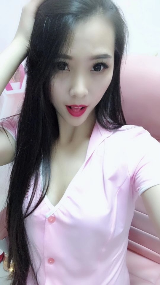 无心ღ只つ疼丝丝的主播照片