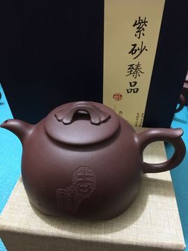 凤姐做紫砂壶自产自销主播照片