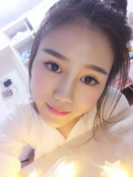 小小休息了主播照片