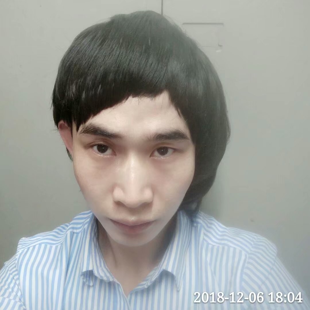 赵朝刚主播照片