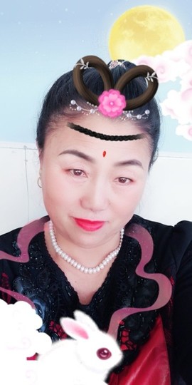 开心乾坤主播照片