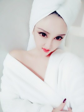 FV肉包蓒~只小财迷主播照片