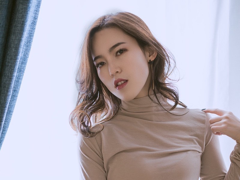 嘿，是你的子怡的主播海报