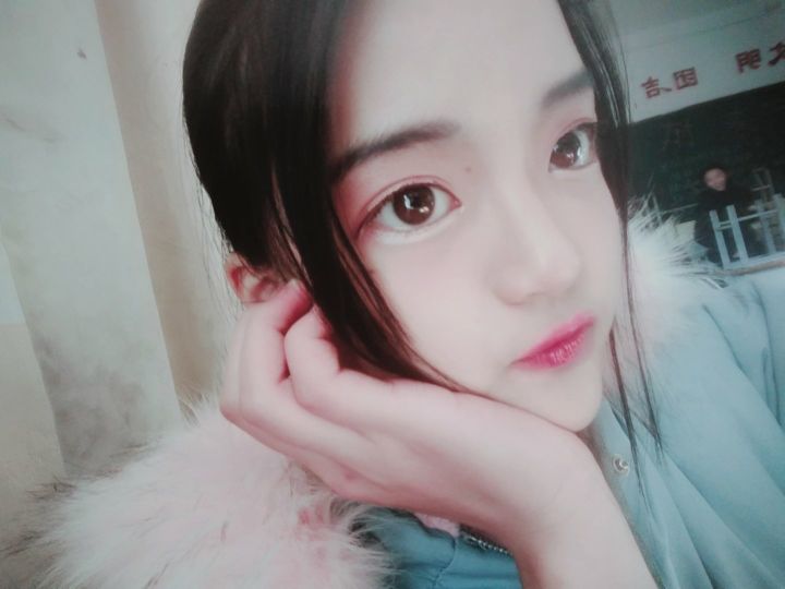 a.小蜜桃🌙的主播照片