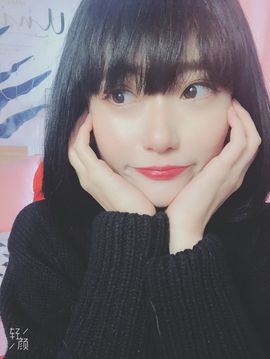 898579新房号主播照片
