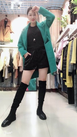 ou.尚潮品女装主播照片
