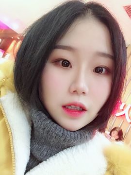 月月卖花卖丢了主播照片
