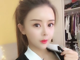 家家福e主播照片