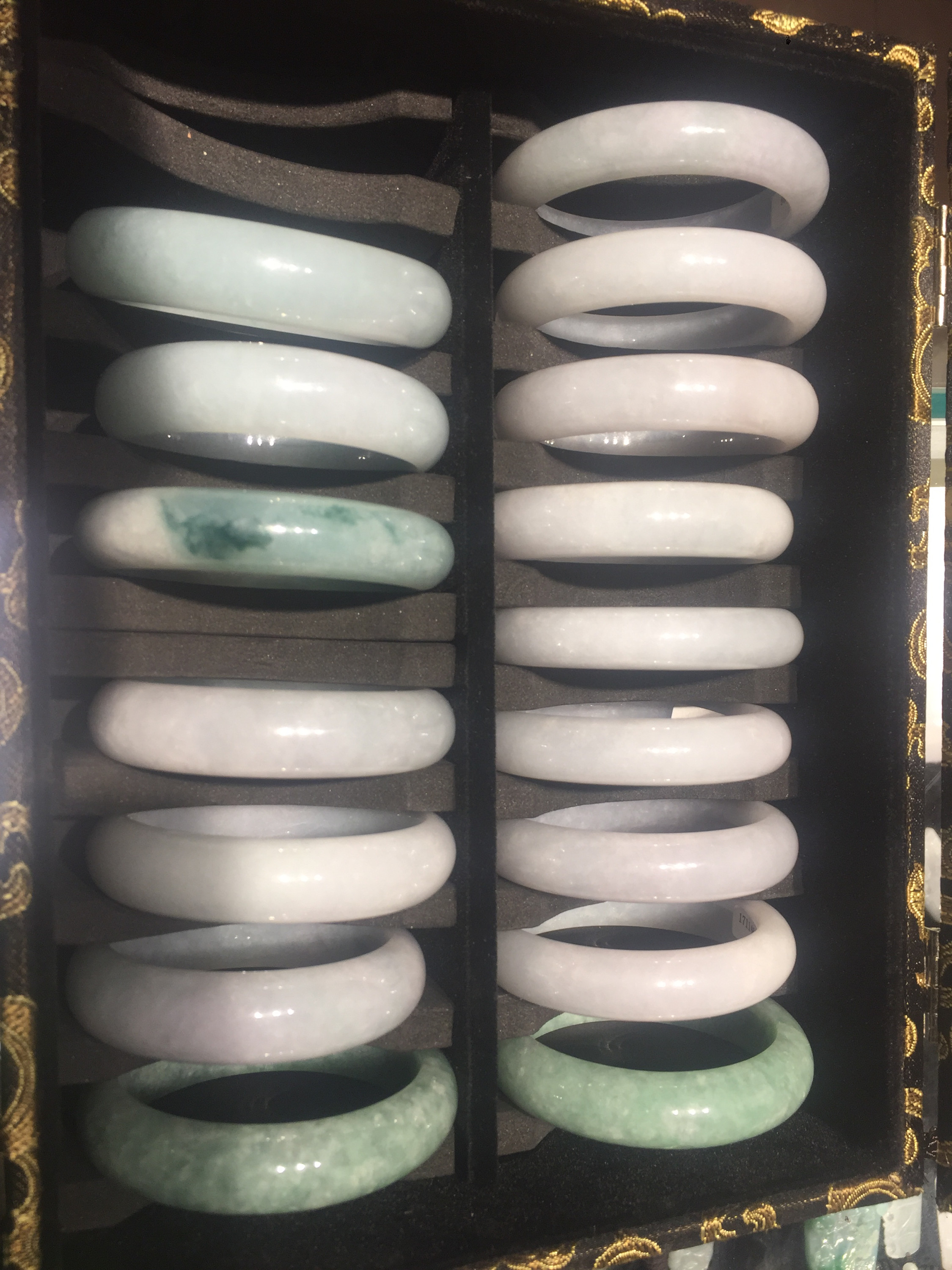 自家翡翠主播照片