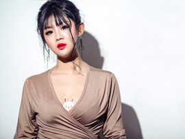 海里的小鱼。主播照片