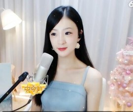 右手还是那个右手！！主播照片