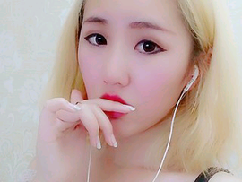 优美的曲线主播照片