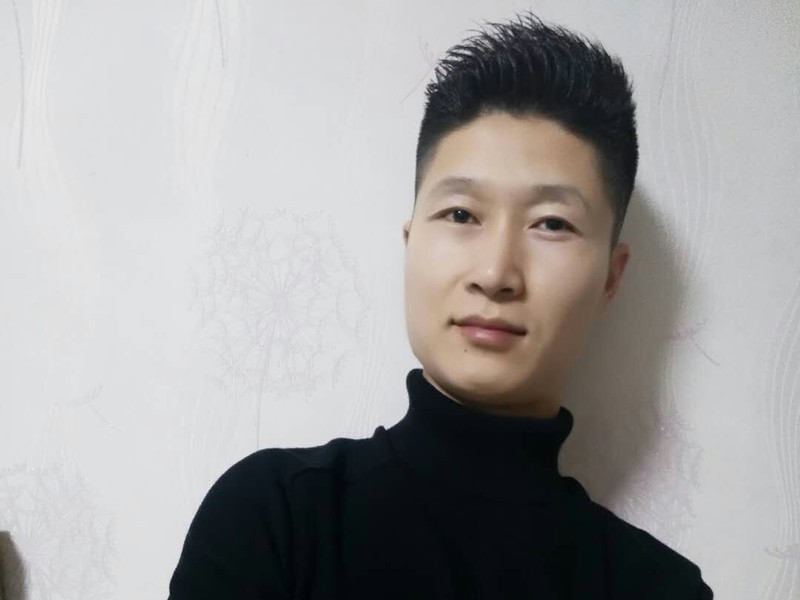 ☞小火的主播海报