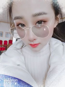 媛小柚主播照片
