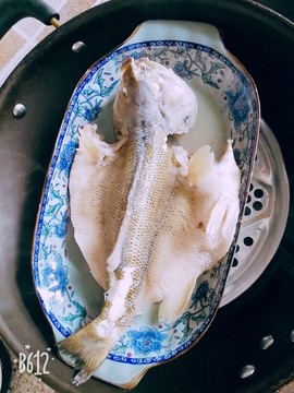 幽校长暂停主播照片