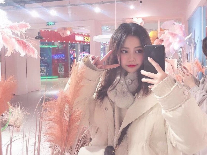 小小仙女儿的主播海报
