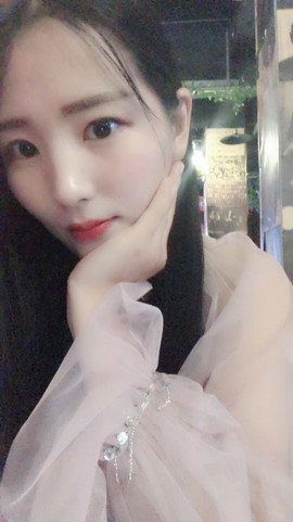 肉肉哦主播照片