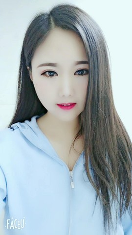 暖心晚上播主播照片